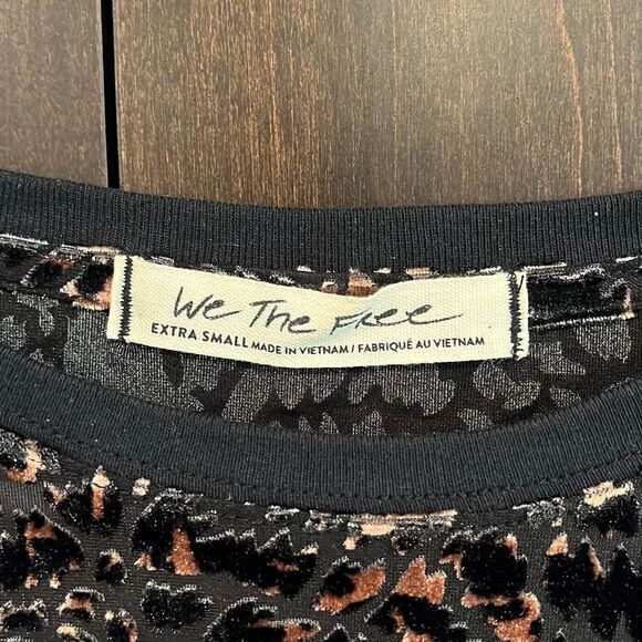 We The Free Teddy Tee Cheetah Combo Oversized Loose Fit Velvet Tee sz Xs - Picture 3 of 5